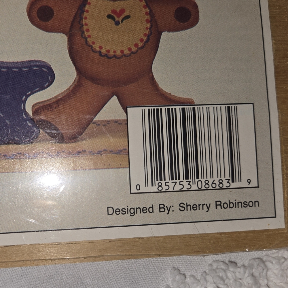 Vintage Bear My Heart Cute and Clever Cut-Outs Craft Kit NOS NIP - Picture 5 of 9